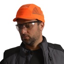Gorra de seguridad DEFENDER con protección lateral gracias a su carcasa rígida de ABS y un diseño ventilado que mejora la comodidad. Incorpora bandas reflectantes para mayor visibilidad, es cómoda para uso prolongado.