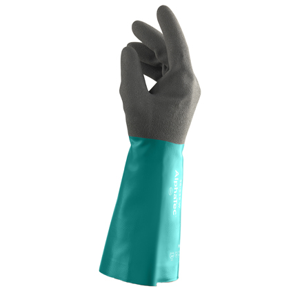 Guante Alphatec de nitrilo todo recubierto. Ansell Grip Technology™. Longitud 356 mm. Verde con mano en gris antracita. Forro acrílico negro.